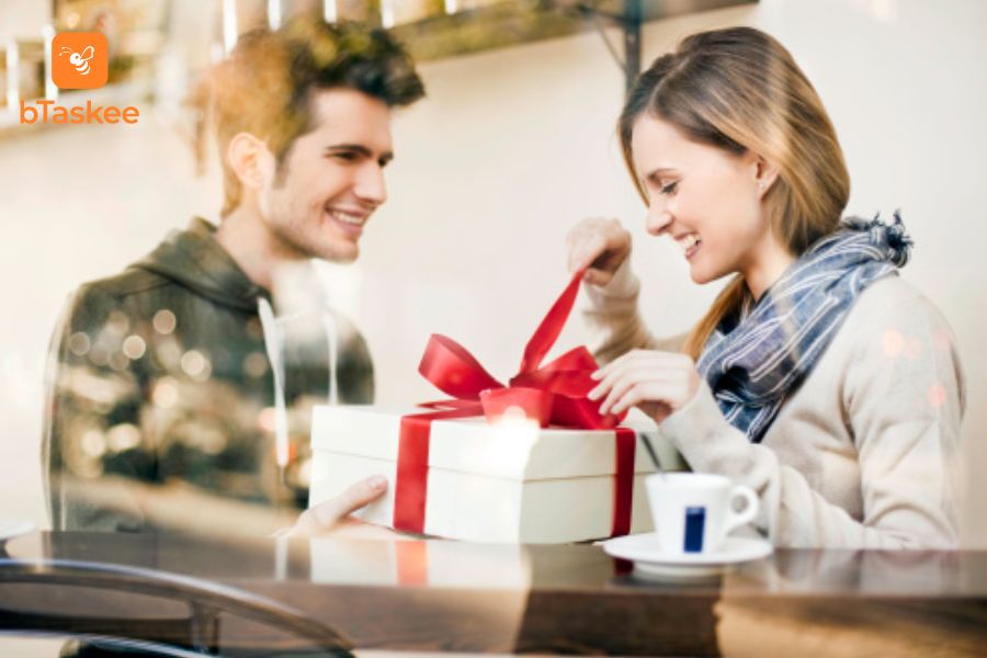 Bật Mí Những Món Quà 8/3 Cho Người Yêu Lãng Mạn Và Đầy Ý Nghĩa