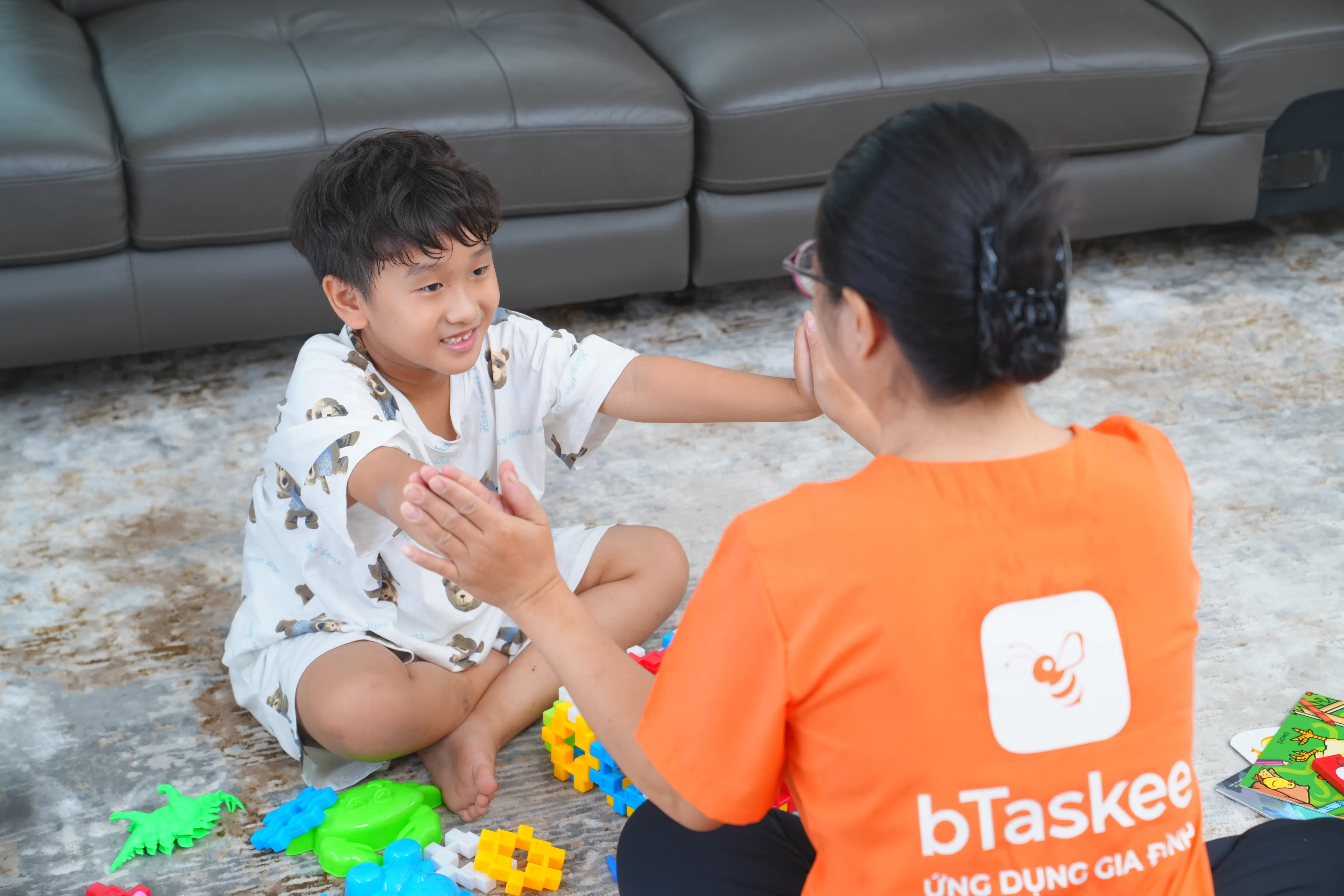 4 Lý do ba mẹ yên tâm chọn dịch vụ Trông trẻ bCare