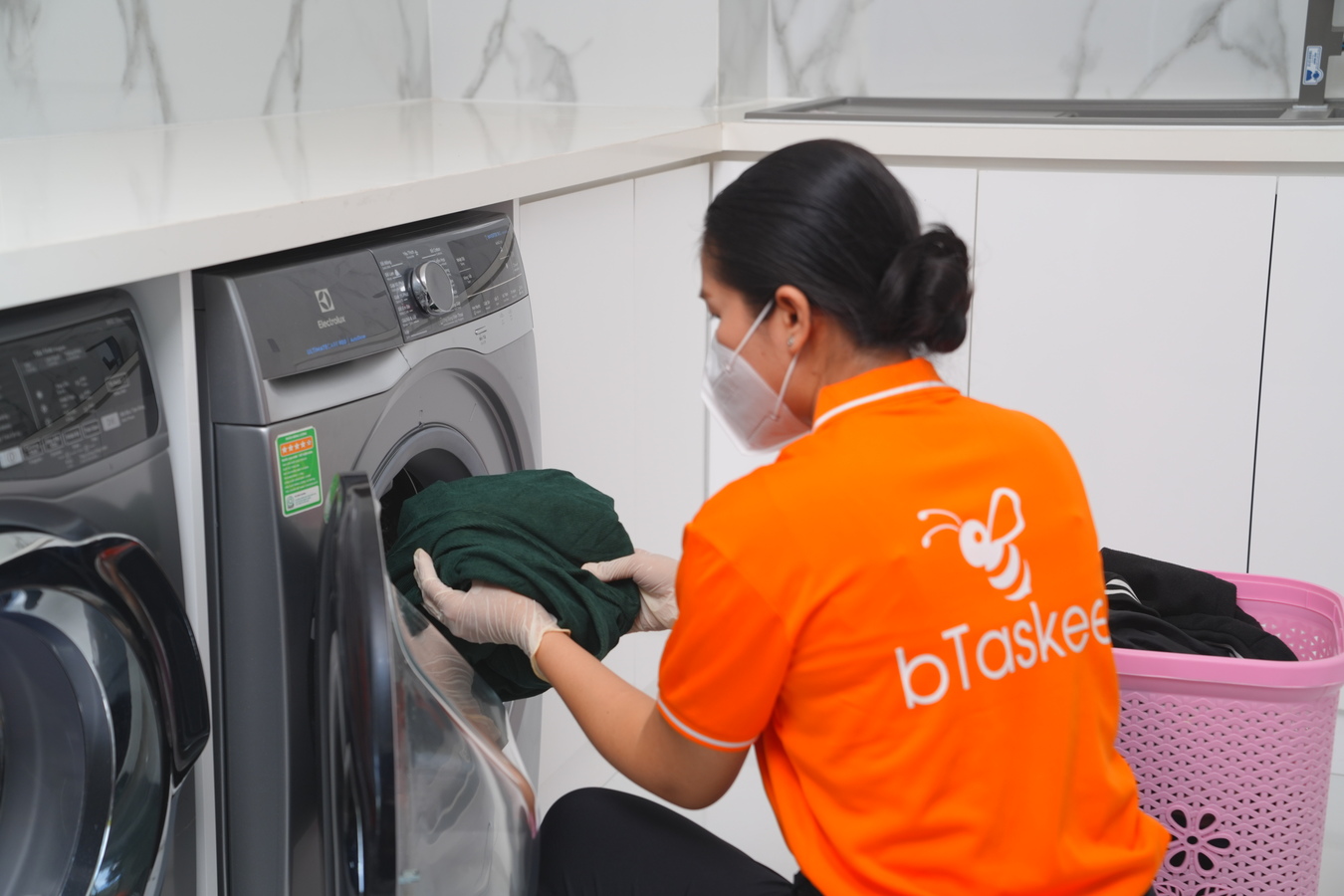 Berbagai Layanan Laundry bTaskee